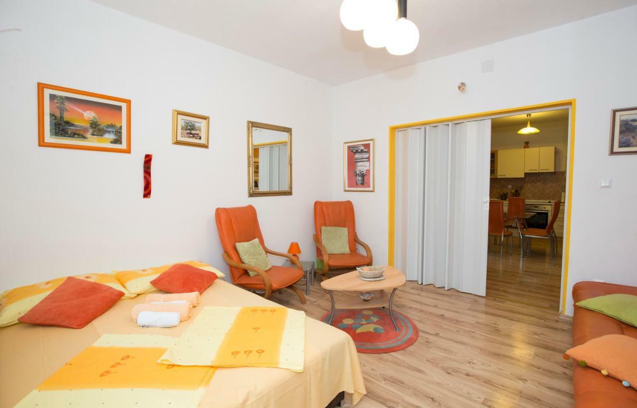 Apartments Viki Split Exterior foto